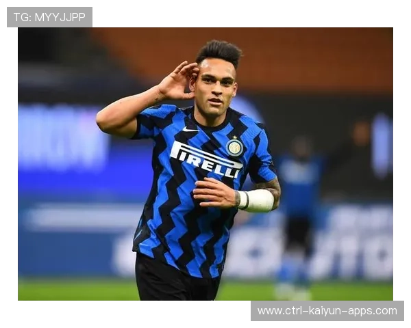 尤文图斯4-1逆转帕尔马，弗拉霍维奇下半场十分钟内连入两球